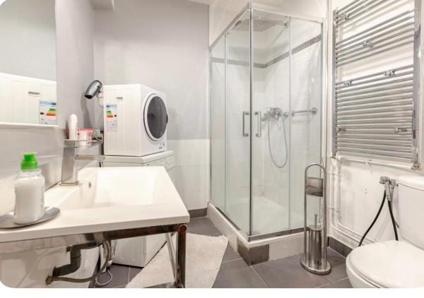Photo 3 : Studio Élysées