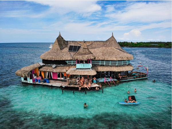 Auf dem Foto ist das Objekt Casa en el agua in der Stadt Isla Mucura zu sehen.