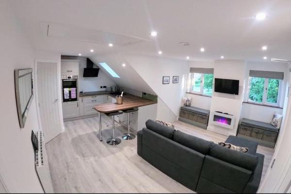 Kuvassa näkyy kohde Lavender Lodge - Modern apartment in York, joka sijaitsee kaupungissa Bilbrough.