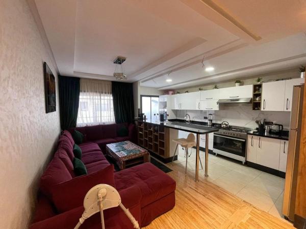 Cosy appartement proche commodité avec parking privé, Roches Noires