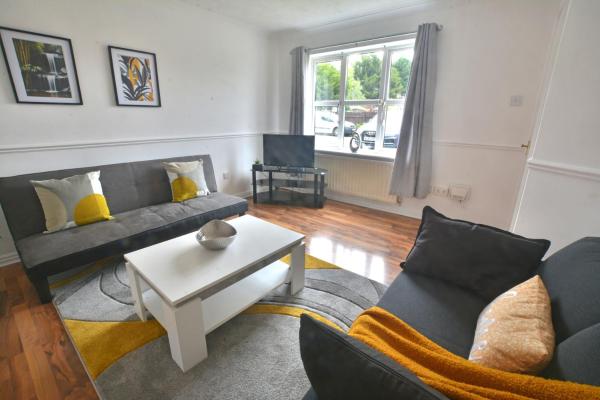 A la foto es mostra l'objecte Victoria Dock 3 Bedroom House sleeps 5-Free Parking-Contractor Long Stay situat a la ciutat de Hull.