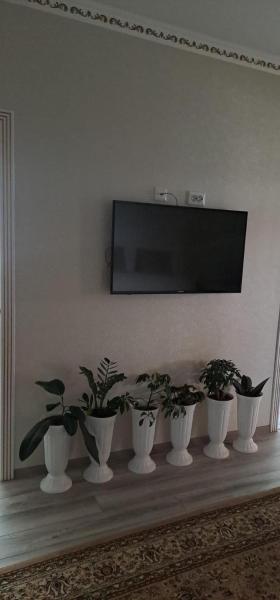Auf dem Foto ist das Objekt GUEST House B&B Ormon in der Stadt Pervomayskoye zu sehen.