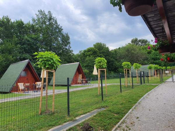 A la foto es mostra l'objecte Kamp restavracija Gladiator situat a la ciutat de Žetale.