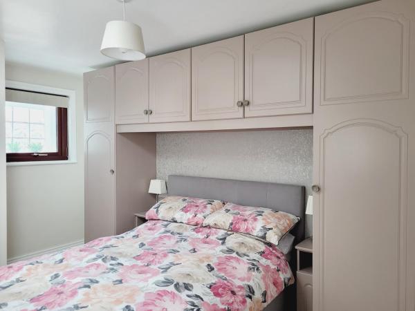 A la foto es mostra l'objecte Modern town centre apartment situat a la ciutat de Curry.