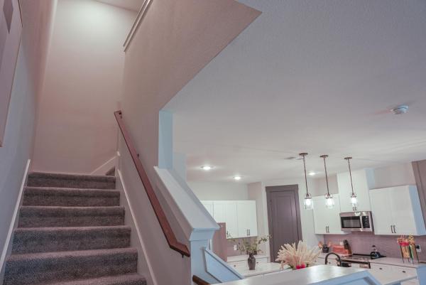 Loop, New Luxurious Large 3BR House, Sleeps 9 with Free Parking photo 8