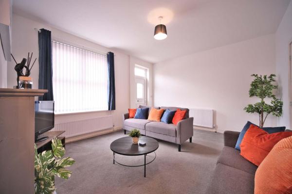 A la foto es mostra l'objecte A1, M62, Free Parking, WiFi, 5 Beds situat a la ciutat de Thurnscoe.