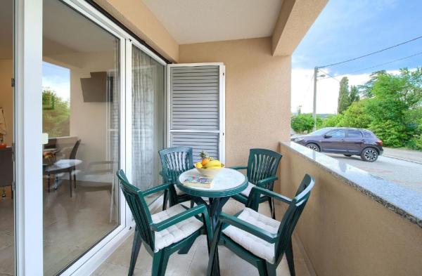 A la foto es mostra l'objecte Appartement mit Terrasse situat a la ciutat de Šilo.