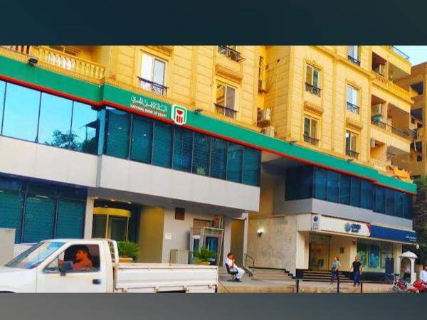 Fotografia 3: المهندسين