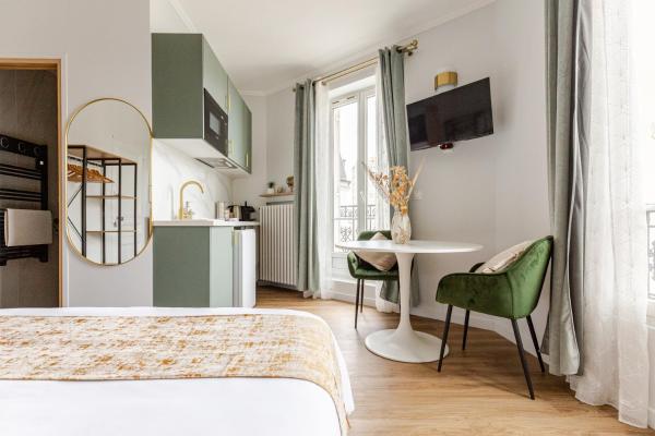 Na zdjęciu widoczny jest obiekt Studio de charme parisien położony w mieście Levallois-Perret.