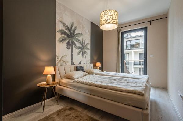 Kuva 8: Condos with Garage and Balcony in City Center