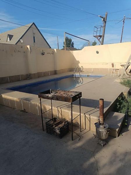 The photo shows the sea side Villa located in the city of Goradil.