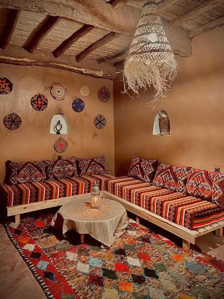Na fotografii je vidět objekt Riad Al-Badouin nacházející se ve městě Mhamid.