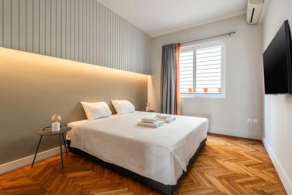 Family 2br Apt By National Archaeological Museum - Athens