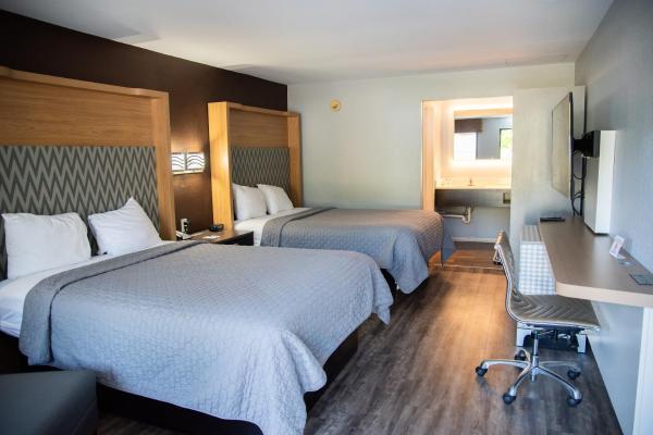 Nella foto è visibile l'oggetto Columbus Inn and Suites situato nella città di Tryon.