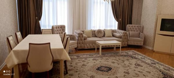 Shah Apartment, Baku