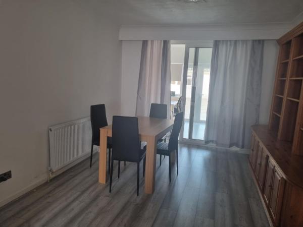 Na zdjęciu widoczny jest obiekt Ballards Road Unique Dwellings położony w mieście Dagenham.