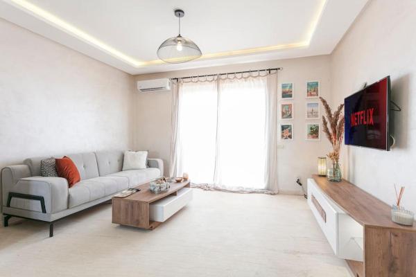 Фотография 1: Chic & Cozy Apartment Central Marrakech