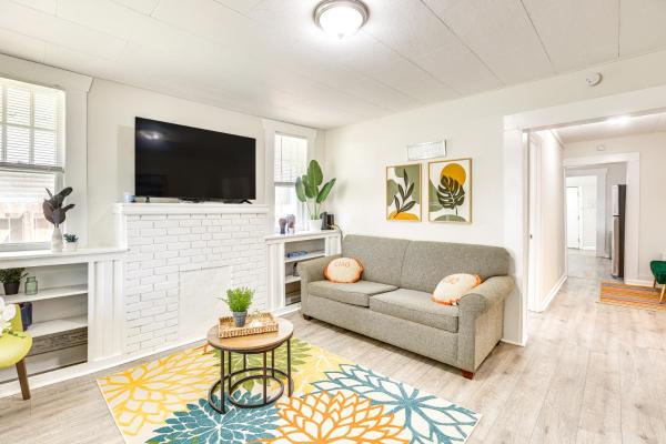 Auf dem Foto ist das Objekt Pet-Friendly Birmingham Home 7 Mi to Downtown! in der Stadt Brighton zu sehen.