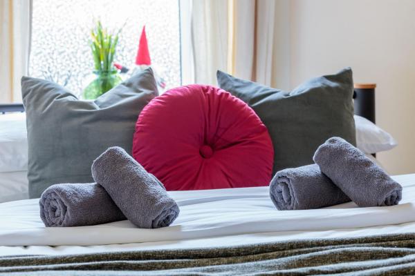 Free Parking - City Centre - 2 Bedrooms - Sleeps 6, Édimbourg