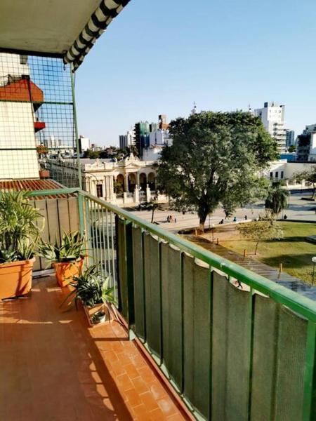 A la foto es mostra l'objecte Cabral Apartment situat a la ciutat de Corrientes.