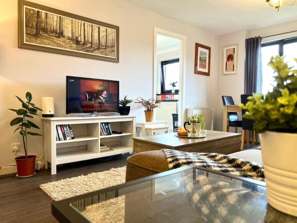 Cityview Retreat - 2-Bed Apartment - Free Parking, Glasgow