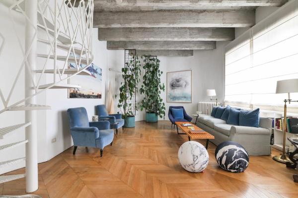 Luxury penthouse with rooftop terrace, Mailand