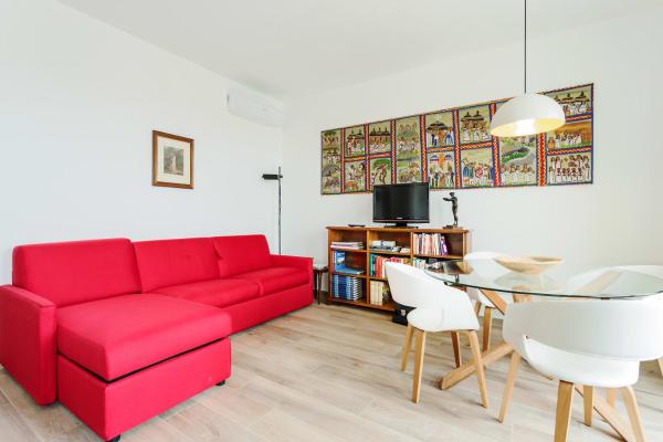 Amazing flat with big terrace and private car park, Verona