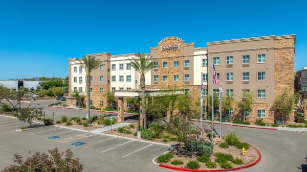 A la foto es mostra l'objecte Staybridge Suites - Gilbert - East Mesa by IHG situat a la ciutat de Gilbert.