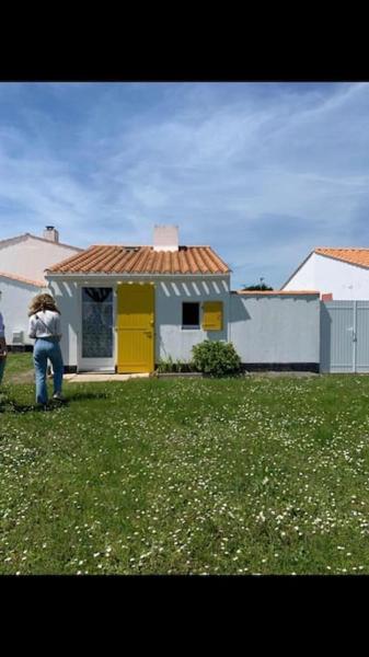Op de foto is het object Petite Ferme Marine te zien, gelegen in de stad Brétignolles-sur-Mer.