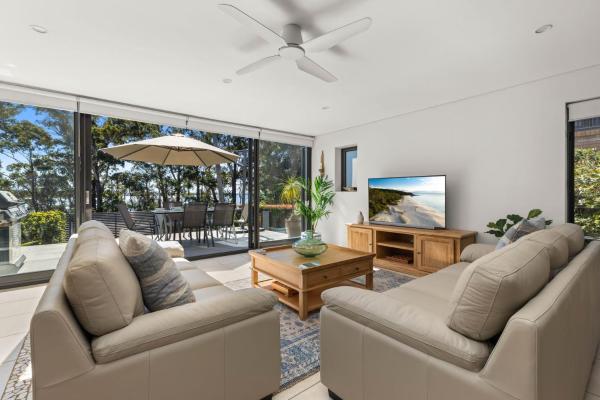 Bowie's Beach House By Experience Jervis Bay - 저비스 만