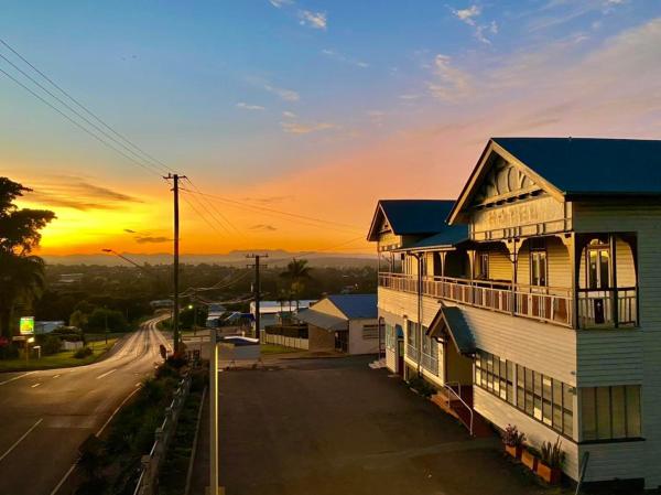 A la foto es mostra l'objecte Railway Hotel situat a la ciutat de Gympie.