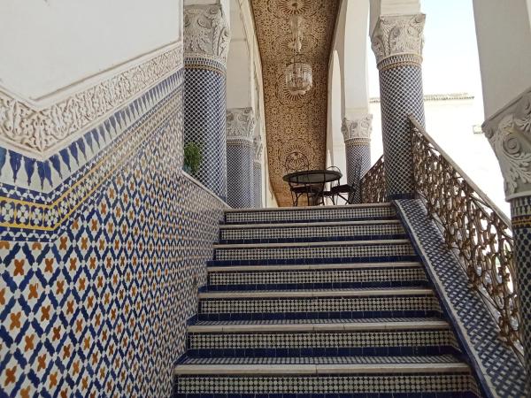 A la foto es mostra l'objecte Appartement in a palace situat a la ciutat de Fes.