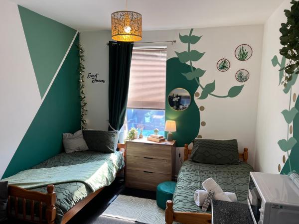 På billedet ses objektet Winter Gardens Flat 2 - Studio The Retreat beliggende i byen Blackpool.