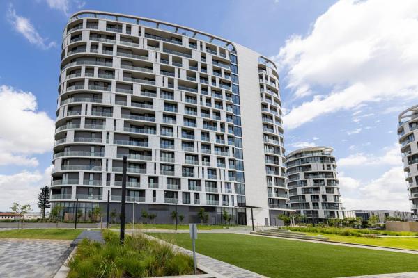 A la foto es mostra l'objecte Sky Dweller by Ellipse situat a la ciutat de Midrand.