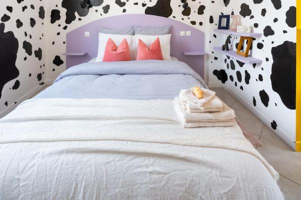 Kuvassa näkyy kohde On vous forcera à partir !, joka sijaitsee kaupungissa Moisson.