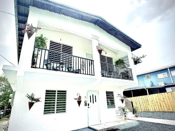 写真にはボケロン市にあるCasa Playaが写っています。