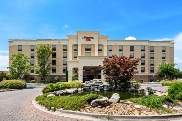 Nella foto è visibile l'oggetto Hampton Inn Chattanooga-North situato nella città di Ooltewah.