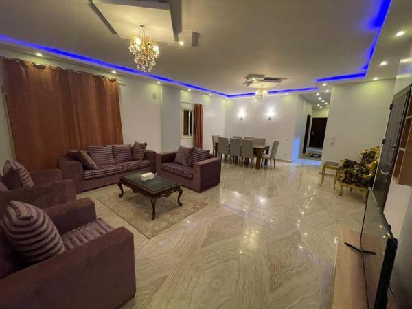 Appartamento con 3 Camere da Letto — 200 m² - luxuries Apt in new Cairo