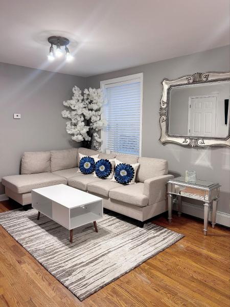 På billedet ses objektet Urban Zen beliggende i byen Montclair.