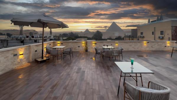 Nella foto è visibile l'oggetto Glory Pyramids Inn situato nella città di Il Cairo.