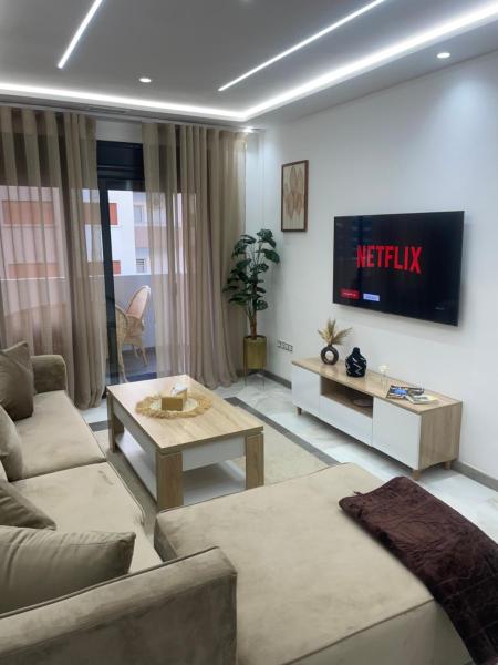 照片显示了位于Charf市的galizi物件。