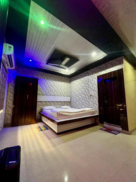 A la foto es mostra l'objecte Hotel Shri Sai International, Sitamarhi situat a la ciutat de Dumra.