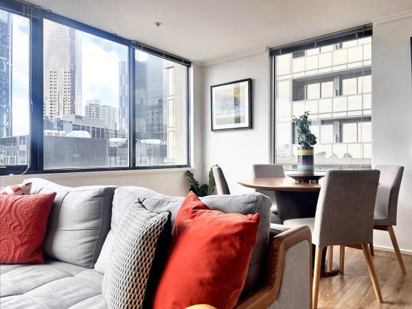 Stylish 2 Bedroom APT With CBD View Southbank, Melbourne