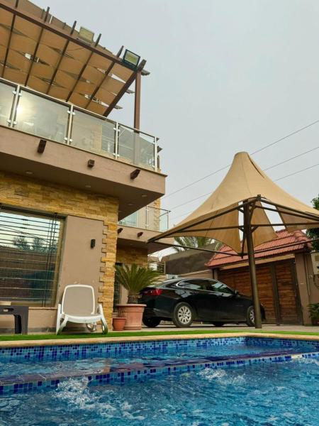 Na fotografii je vidět objekt Yasmina Chalet nacházející se ve městě Tall al Misţāḩ.