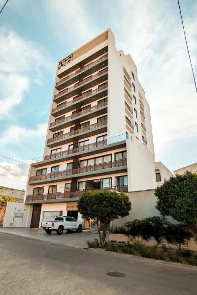 Amplio dpto de 2 dorm y balcón Como en Casa-Scz, Эль-Пари