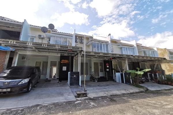 På bildet vises objektet Hotel O Rama Homestay som ligger i byen Loa Bakong.