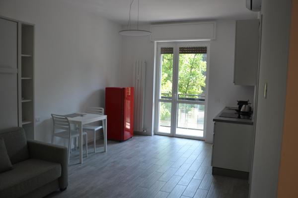 Veniero Apartment A - Sx - Monza