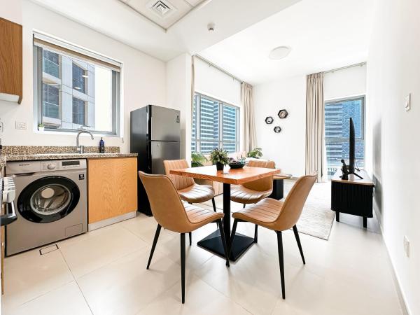 Billede 4: Trophy - Downtown Skyline Sanctuary Suite