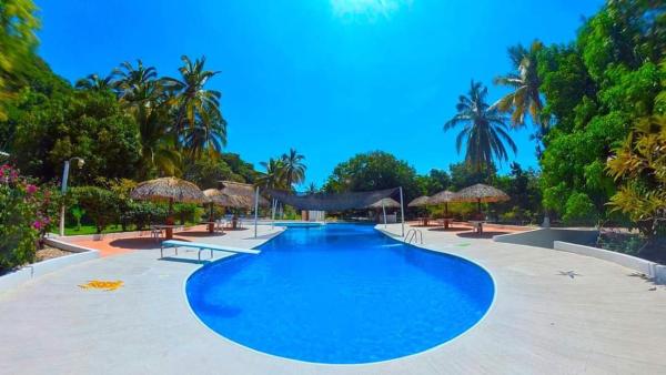 写真にはRío Grande市にあるHotel Altos Paraisoが写っています。