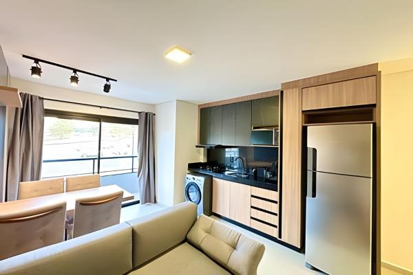 写真にはグアラプアバ市にあるApartamento Completo no Centro!が写っています。